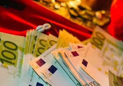 9ce8548c-92b7-42a8-8549-2b5660728685-1