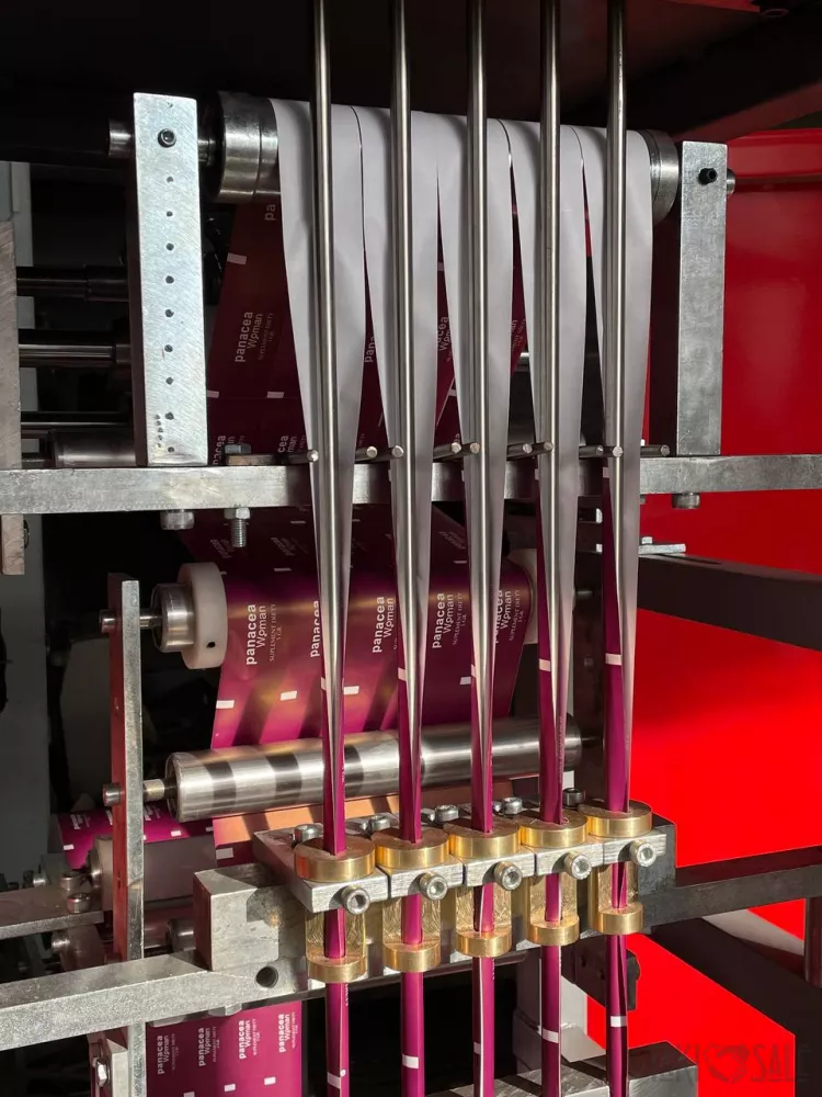 MACHINE À BÂTONNETS